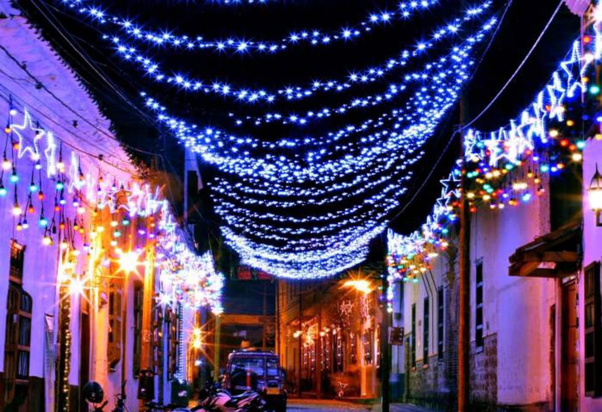 Cinco destinos que brillan en Colombia en Navidad (Foto: Colprensa, El Colombiano/ VANGUARDIA LIBERAL)