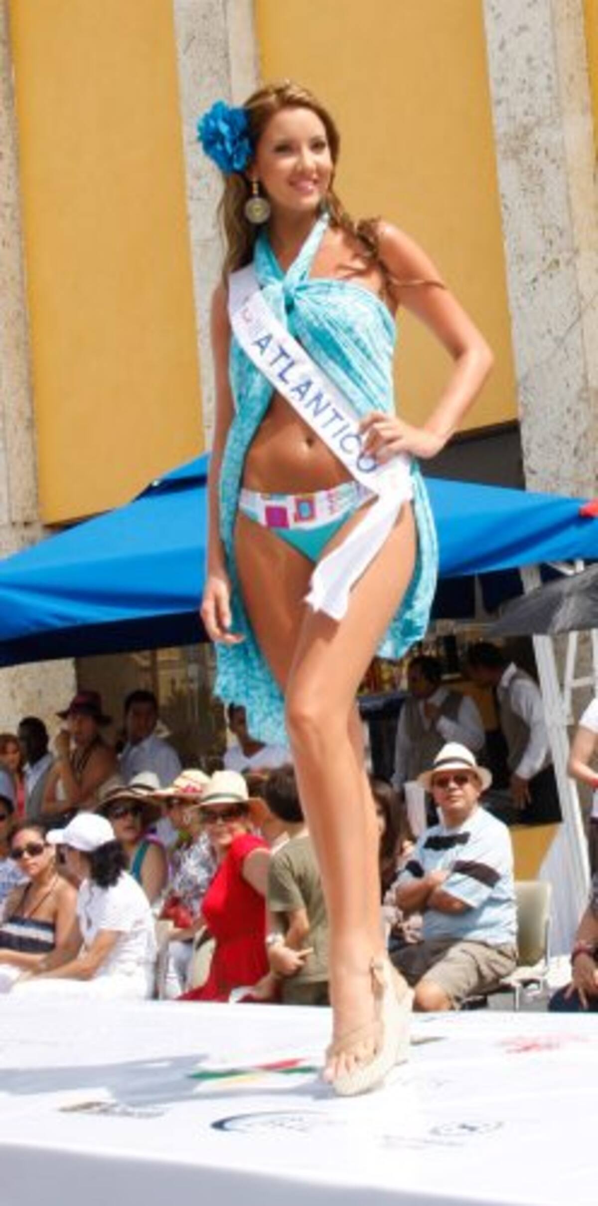 En traje de baño siempre destacó y en el desfile de las balleneras ganó mucha acogida por ser de las más bailarinas de las candidatas. (Foto: Colprensa/VANGUARDIA LIBERAL)
