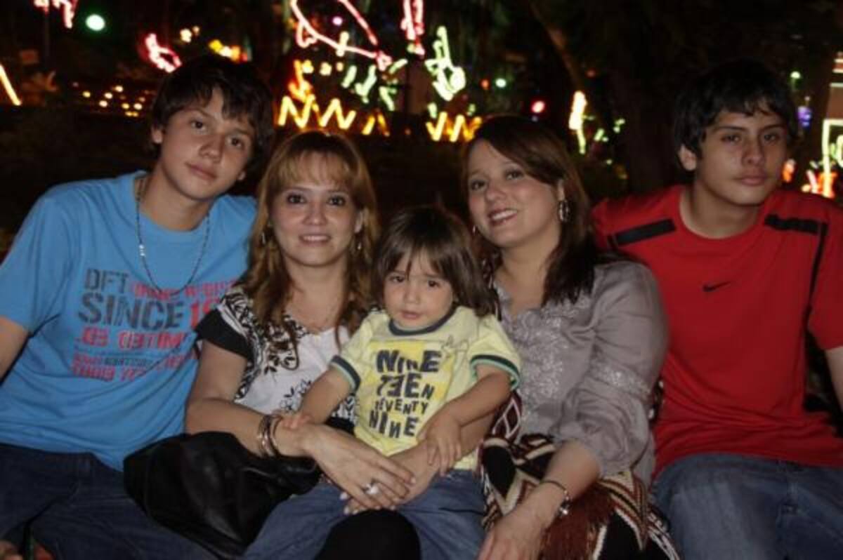 Julián Serrano, Luz Helena Archila, Rafael Silva, Clara Archila y Jorge Serrano.(Foto: Mauricio Villamizar/VANGUARDIA LIBERAL)