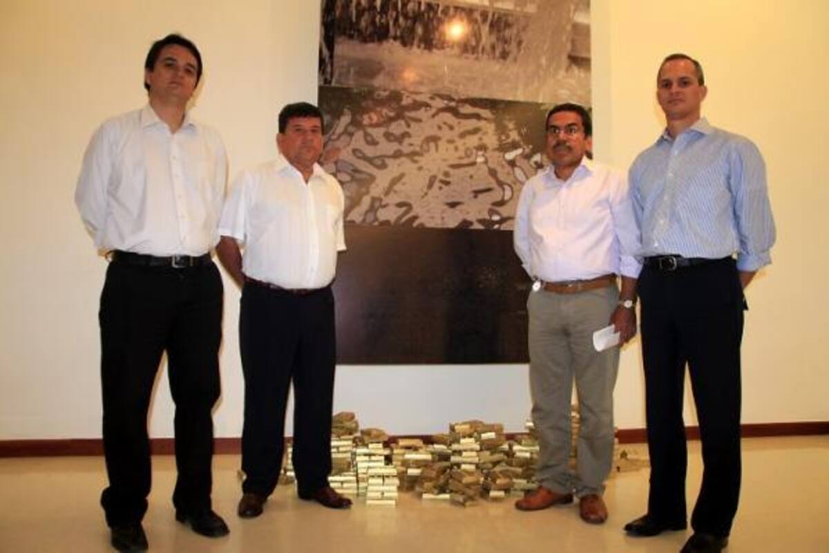Daniel Navas, Francisco Blanco, artista expositor; Luis Duarte, artista expositor y Alejandro Navas.(Foto: Mauricio Villamizar/VANGUARDIA LIBERAL)
