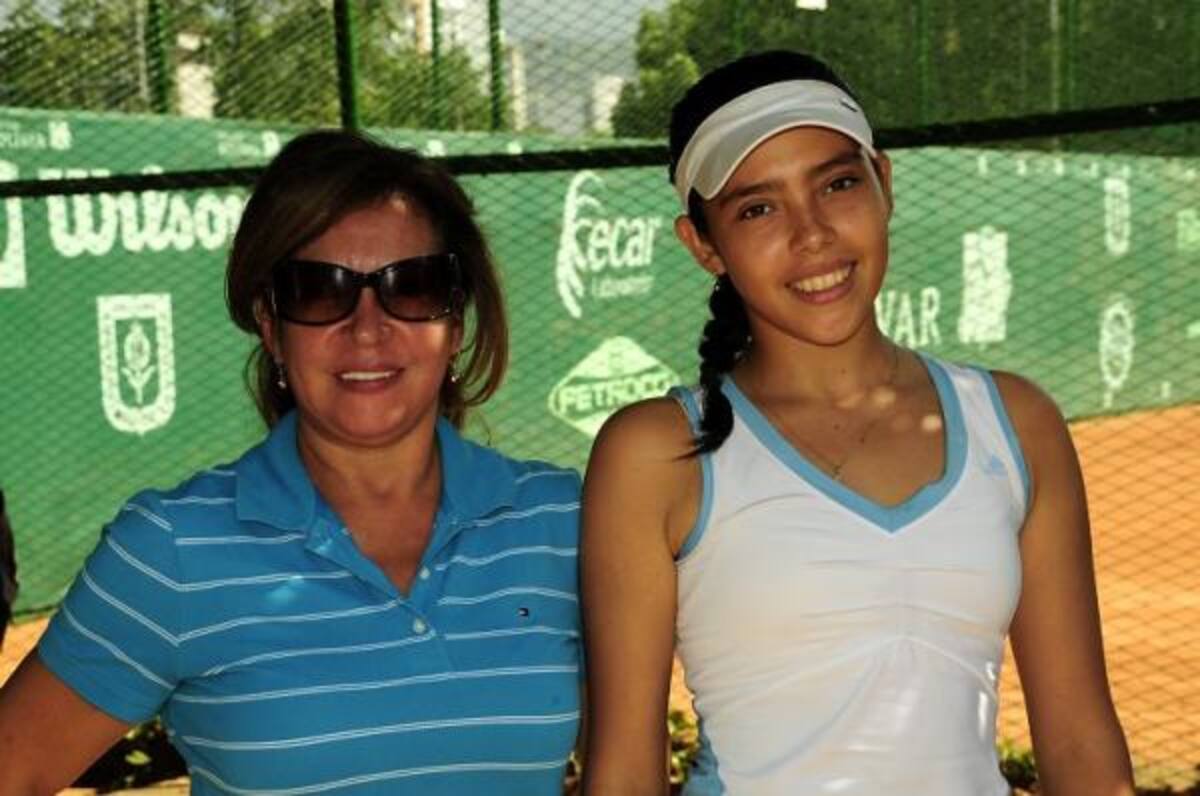 Julia Gomez y Juliana Parra.