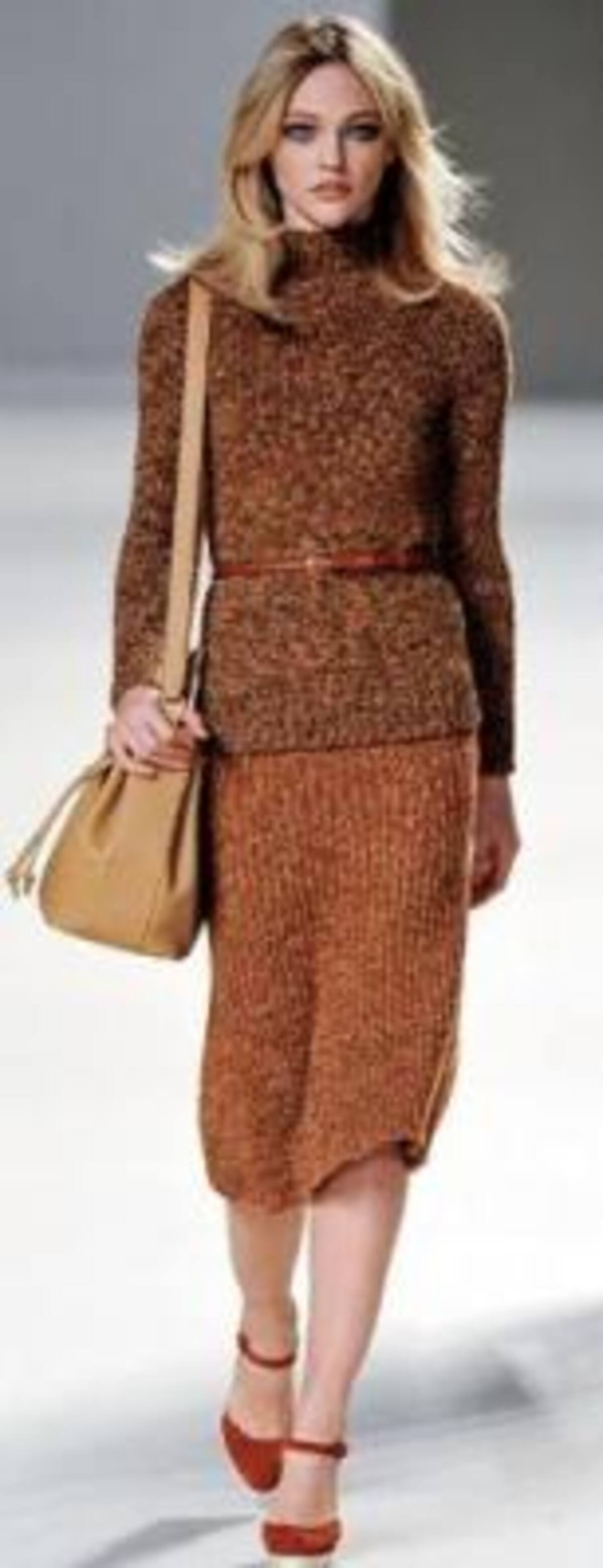 El camel en una falda la hará lucir más alta.(Foto: Tomadao de Internet)