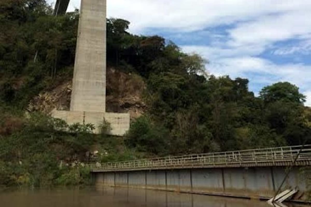 Inicia el desvío de tráfico por nueva vía a San Vicente de Chucurí (Foto: Suministrada/VANGUARDIA LIBERAL)