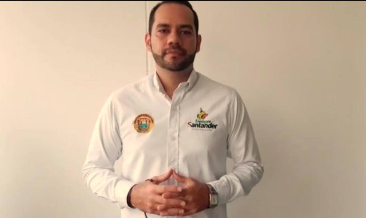 Luis Felipe González Castro.