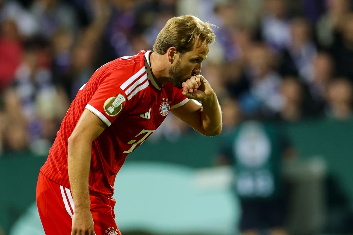 OSNABRUECK (Germany), 02/09/2026.- Harry Kane of Bayern Munich celebrates after scoring the 1-1 goal during the German DFB Cup first round soccer match between VfL Osnabrueck and Bayern Munich in Osnabrueck, Germany, 02 September 2026. (Alemania) EFE/EPA/CHRISTOPHER NEUNDORF CONDITIONS - ATTENTION: The DFB regulations prohibit any use of photographs as image sequences and/or quasi-video.