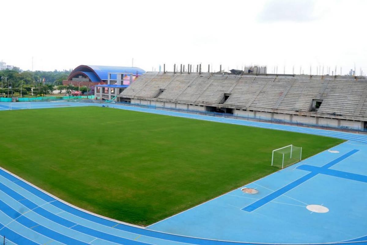 Así avanzan las obras del nuevo estadio de fútbol de Barrancabermeja. (Foto: Suministradas/VANGUARDIA LIBERAL)