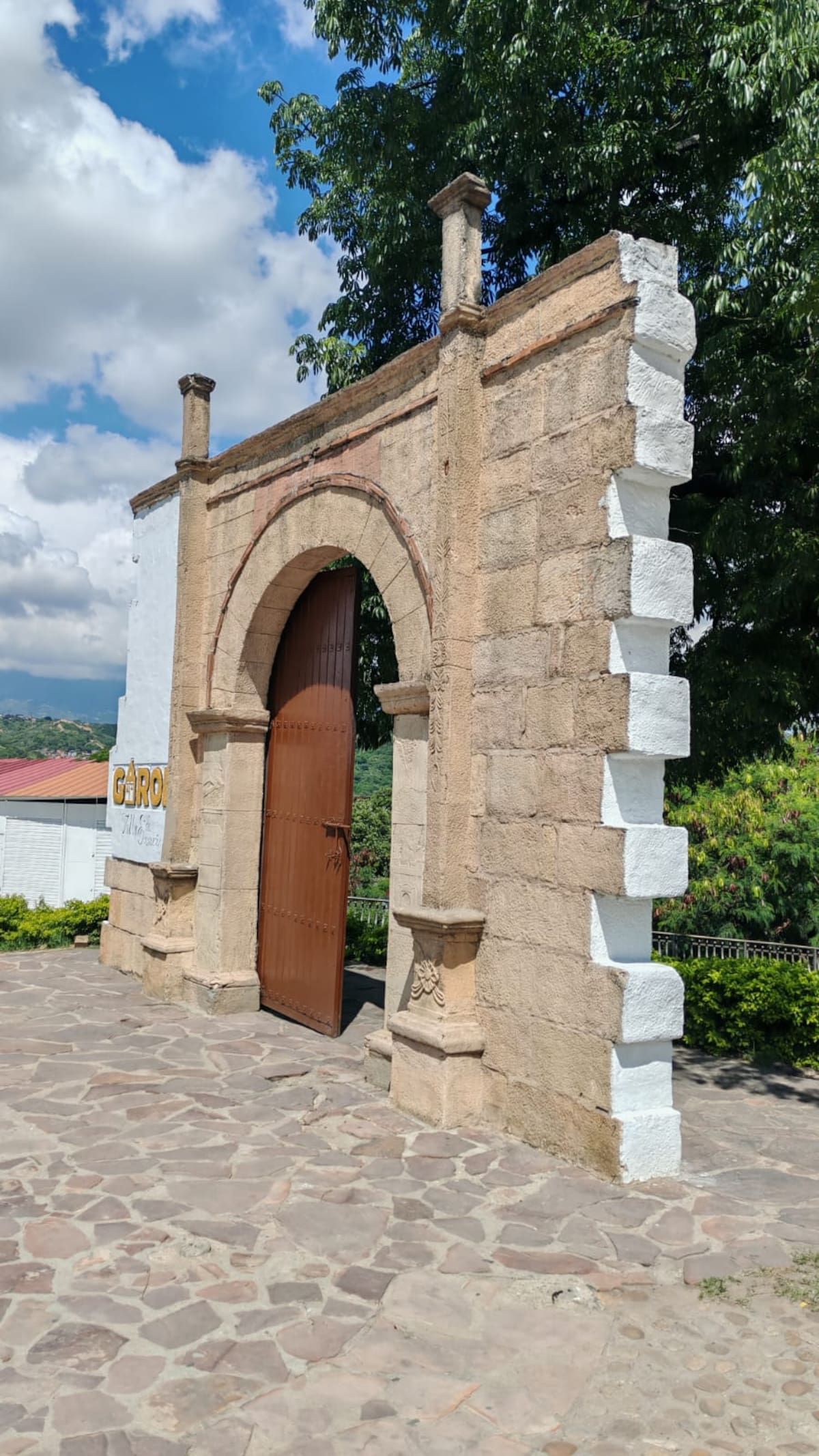 Suministrada/Vanguardia