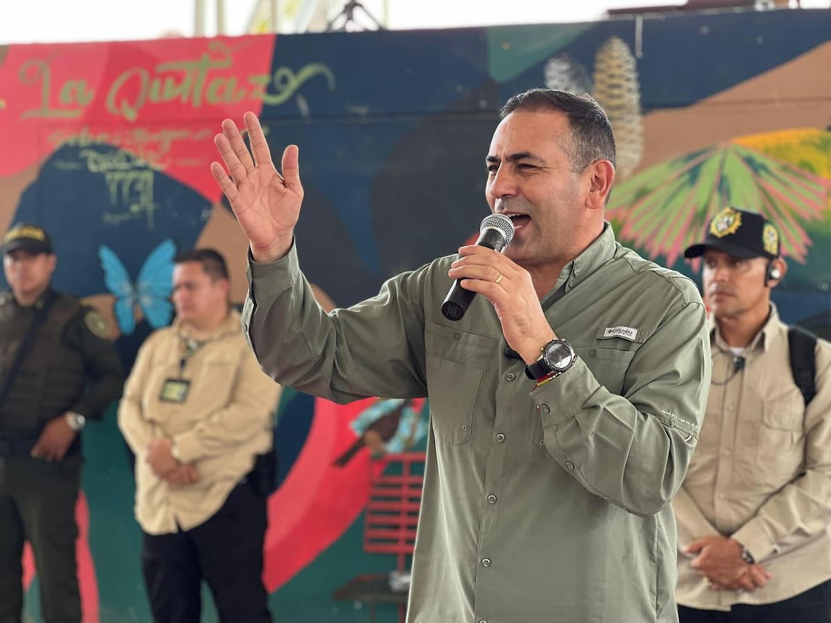 Gobernador de Santander, Juvenal Díaz Mateus.