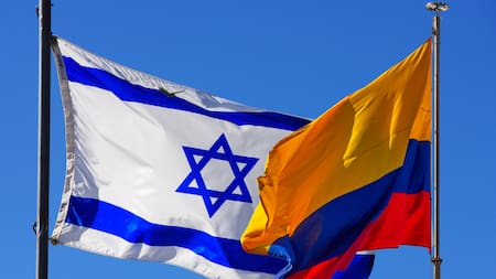 De La Espriella firma decreto que permite retomar exportaciones de carbón a Israel