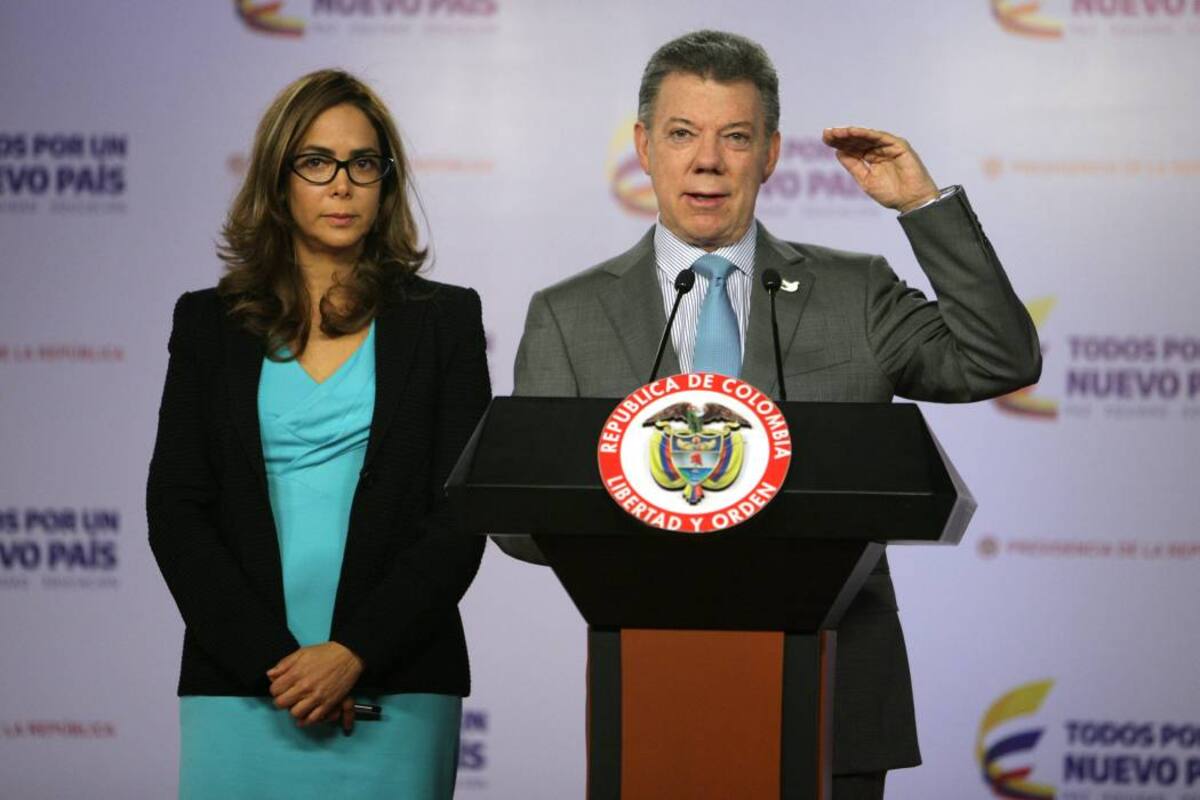 A partir del mes de febrero el Gobierno Santos, con el apoyo de la Ministra Parody, comenzarán a entregar las primeras mil becas; en junio entregarán otras mil y en julio las restantes. (Foto: Colprensa / VANGUARDIA LIBERAL)