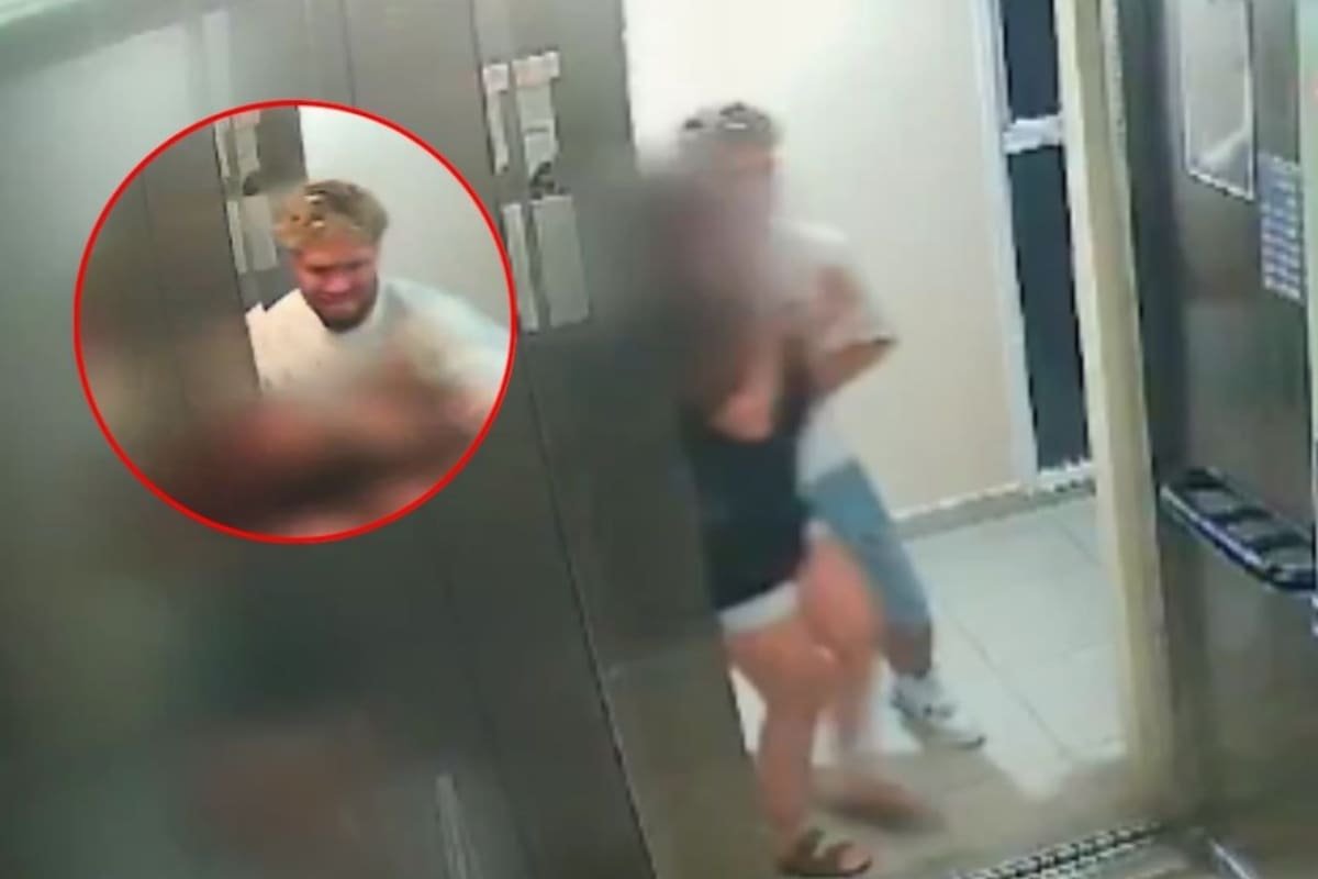 Un video registrpo el momento en el que un turista estadounidense golpeó a su novia en un ascensor de un edificio en Río de Janeiro, Brasil.