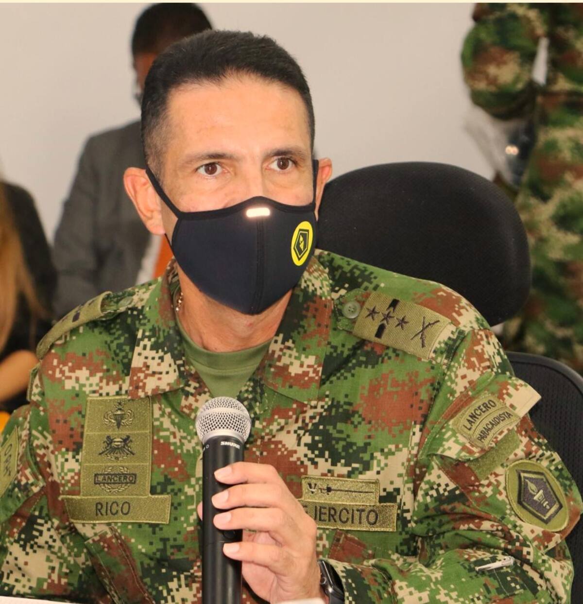 Coronel Édgar A. Rico, comandante de la Quinta Brigada.