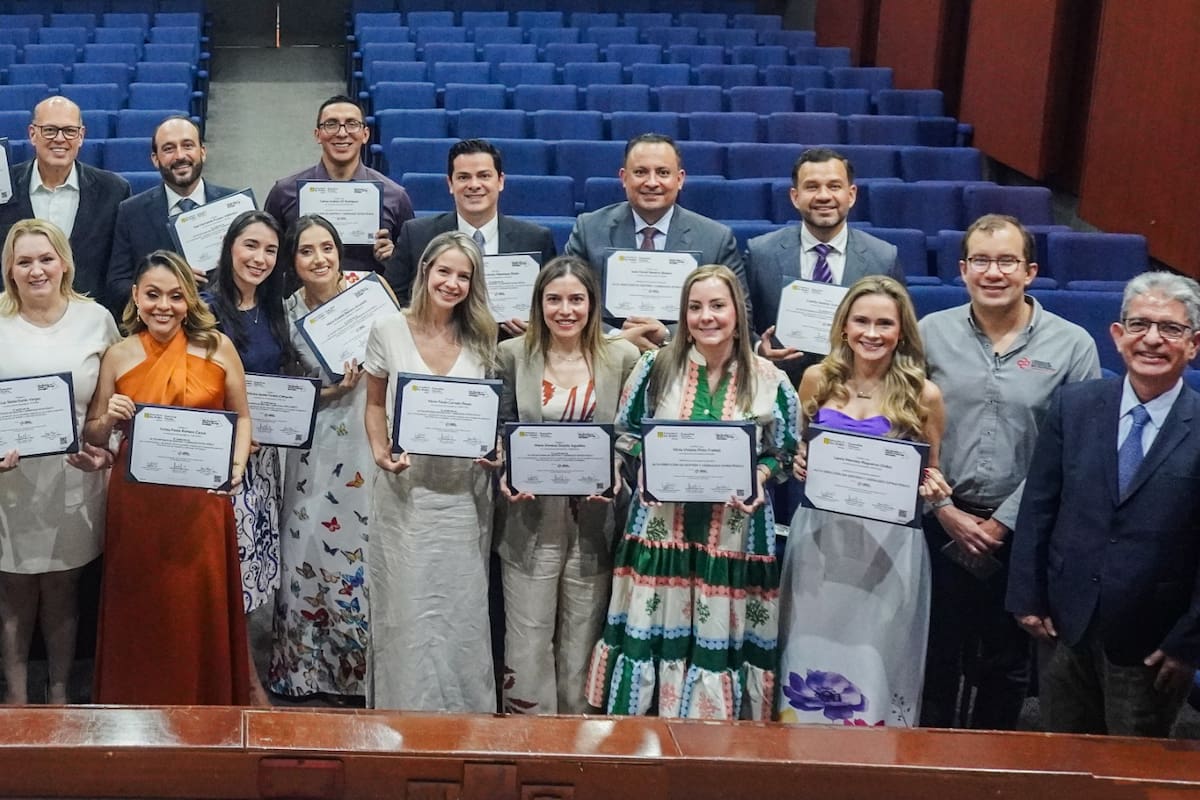 Jaime Marín, Alejandra Betancourt, Paola Duarte, Diego Andrés Padilla, Lucía Duarte, Stella Durán, Yurley Paola Romero, Mónica Forero, María Esneda Barrera, María Paula Cornejo, María Ximena Duarte, Silvia Pinto Frattali, Laura Regueros, Juan Carlos Rincón , Jesús Muñoz, Óscar Miranda, Rafael Mendoza, Juan Hernando Puyana, Carlos Gil, Miguel Manrique, Juan David Navarro, Camilo Suárez. Suministrada / VANGUARDIA