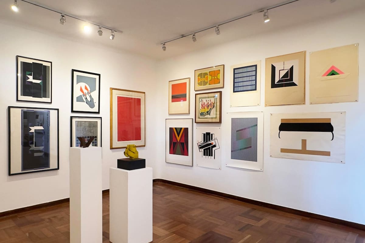 Más de 130 obras de artistas como Andy Warhol, Rufino Tamayo, Beatriz González, Antonio Caro, Alejandro Obregón, Wifredo Lam, Julio Le Parc y Jesús Rafael Soto hacen parte de una exposición de grabados y múltiples en Bogotá Auctions. Foto suministrada/VANGUARDIA
