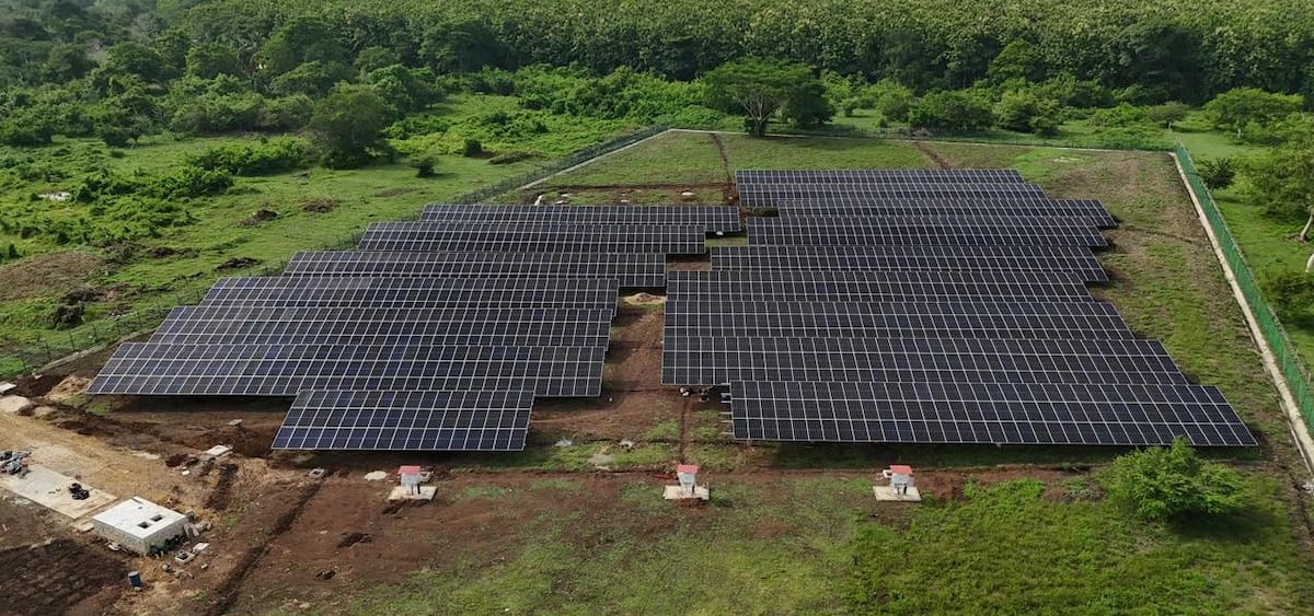 Granjas solar en Colombia, construída por Min Minas
Tomada de Ministerio de Minas/Vanguardia