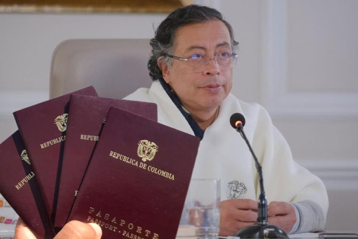 Gustavo Petro ordeno avanzar con la producción de pasaportes en alianza con Portugal. Foto: Presidencia