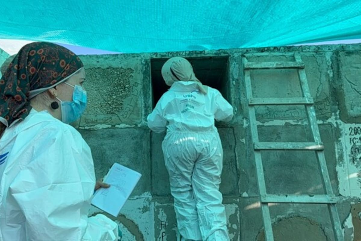 Familias y organizaciones civiles supervisan la diligencia en el Bloque 1. Se proyecta una nueva misión forense para 2026 en esta región del país. | Foto: Colprensa.