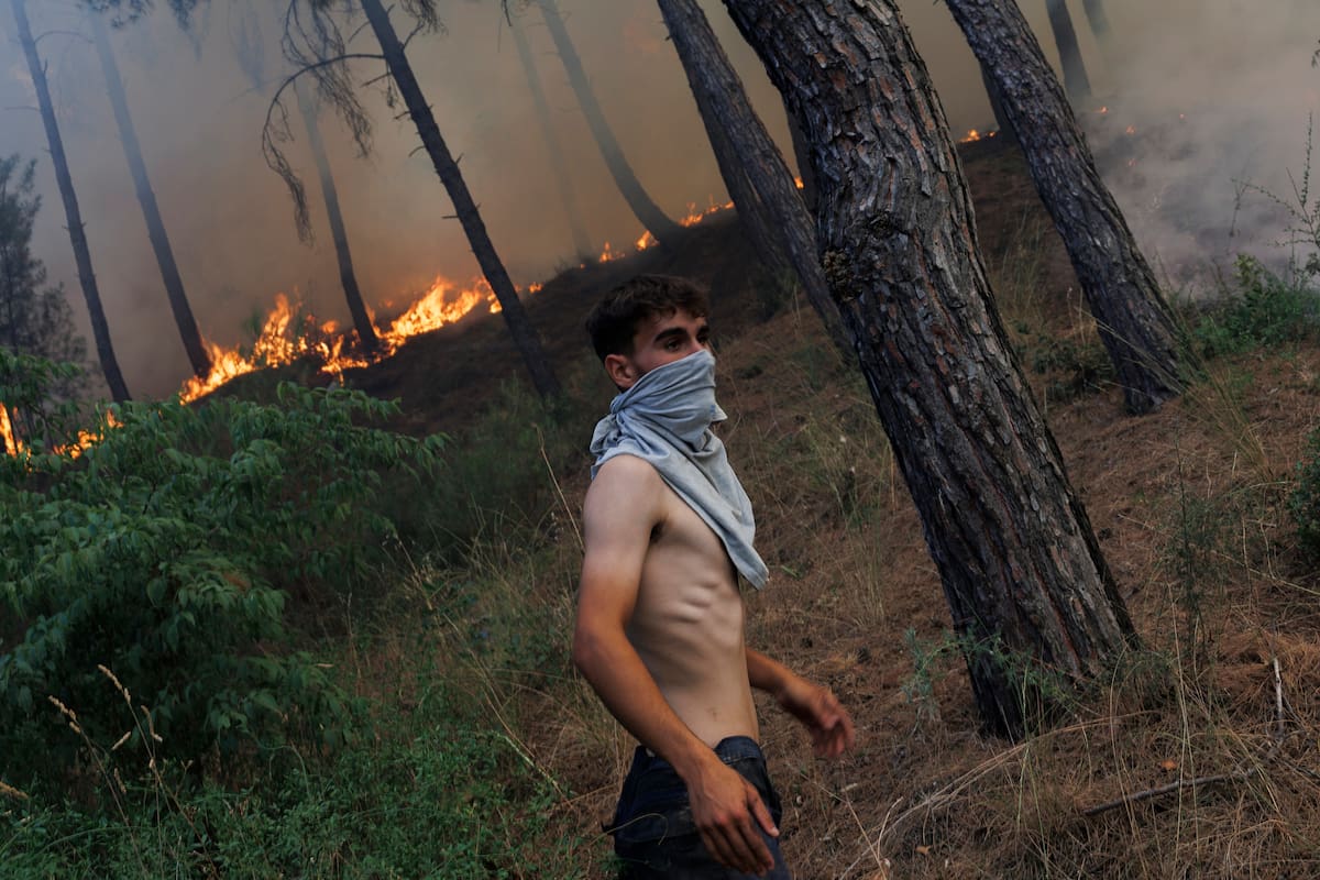 Hallan niño calcinado en incendio en el norte de Grecia; es la segunda víctima mortal. | Foto: Efe.