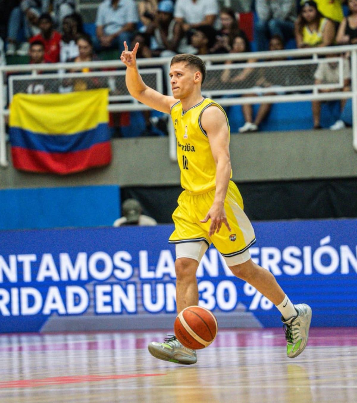 El santandereano Hansel Atencia lidera a la selección Colombia para las Eliminatorias al Mundial de Baloncesto. Foto: redes sociales de Hansel.