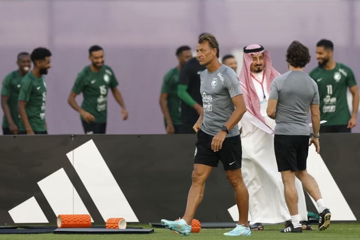 La Federación de Futbol de Arabia Saudita anunció el despido de Renard este 17 de abril. /FOTO: Redes Sociales