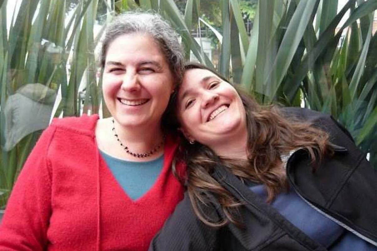 La Corte Constitucional señaló que para casos similares, las parejas del mismo sexo deben cumplir con los requisitos para adoptar que establece actualmente la ley y que son exigidos también a las parejas heterosexuales, como es el tener una estabilidad emocional y un tiempo de convivencia. (Foto: Archivo / VANGUARDIA LIBERAL)