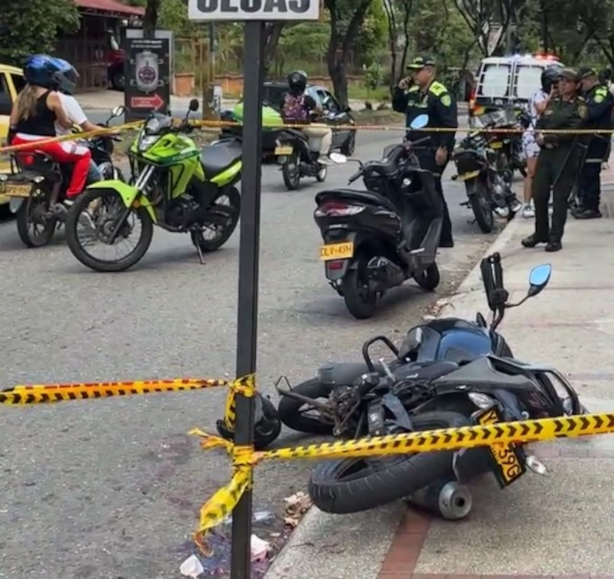 Sicarios asesinaron a un hombre en pleno mediodía en Bucaramanga.
Foto: captura de video - Noticias Bucaramanga.