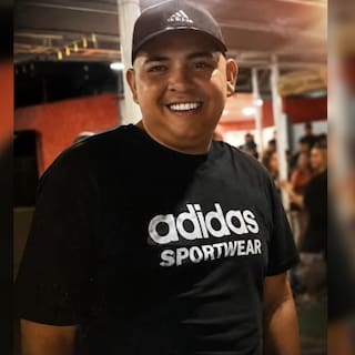 Sicarios siguieron a un hombre y lo asesinaron dentro de un vehículo frente a Centroabastos