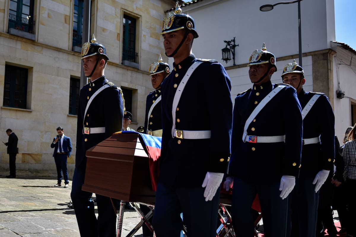 Figuras políticas despiden a Germán Vargas Lleras en homenaje emotivo. // Foto: Colprensa - Cristian Bayona.