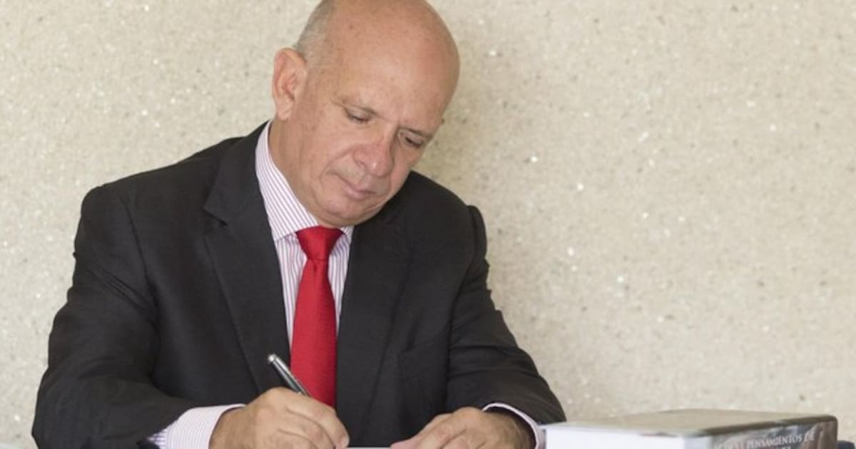 España logra la detención en Qatar de un cercano colaborador de Hugo 'El Pollo' Carvajal acusado de saquear Venezuela.