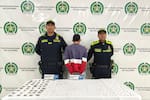 Huyó al ver a la Policía y terminó capturado con 283 dosis de droga en Bucaramanga