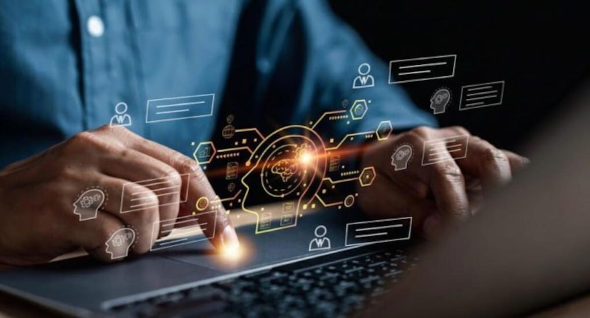 Por qué Google es tu primer jefe: experto Mirsha Márquez explica el riesgo oculto de tu reputación digital.