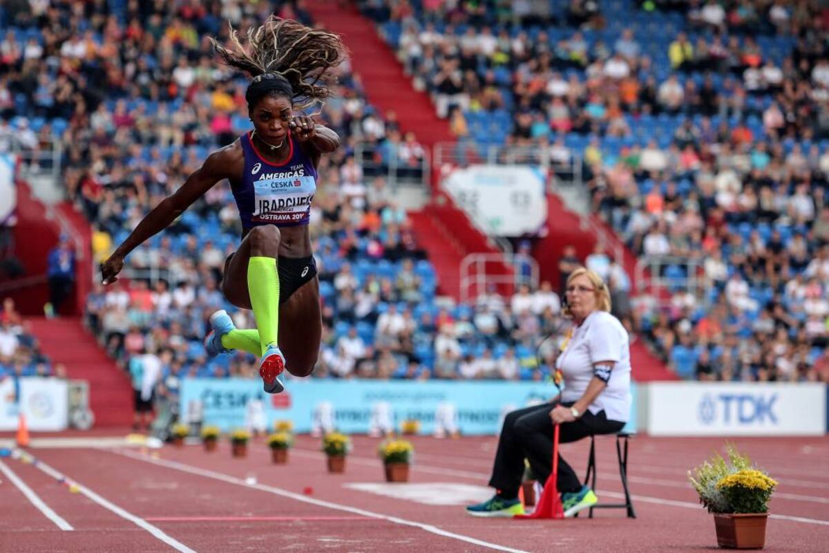 La atleta colombiana Caterine Ibargüen Mena logró una nueva victoria en salto triple, esta vez en la Copa Intercontinental. (Foto: EFE / VANGUARDIA LIBERAL)