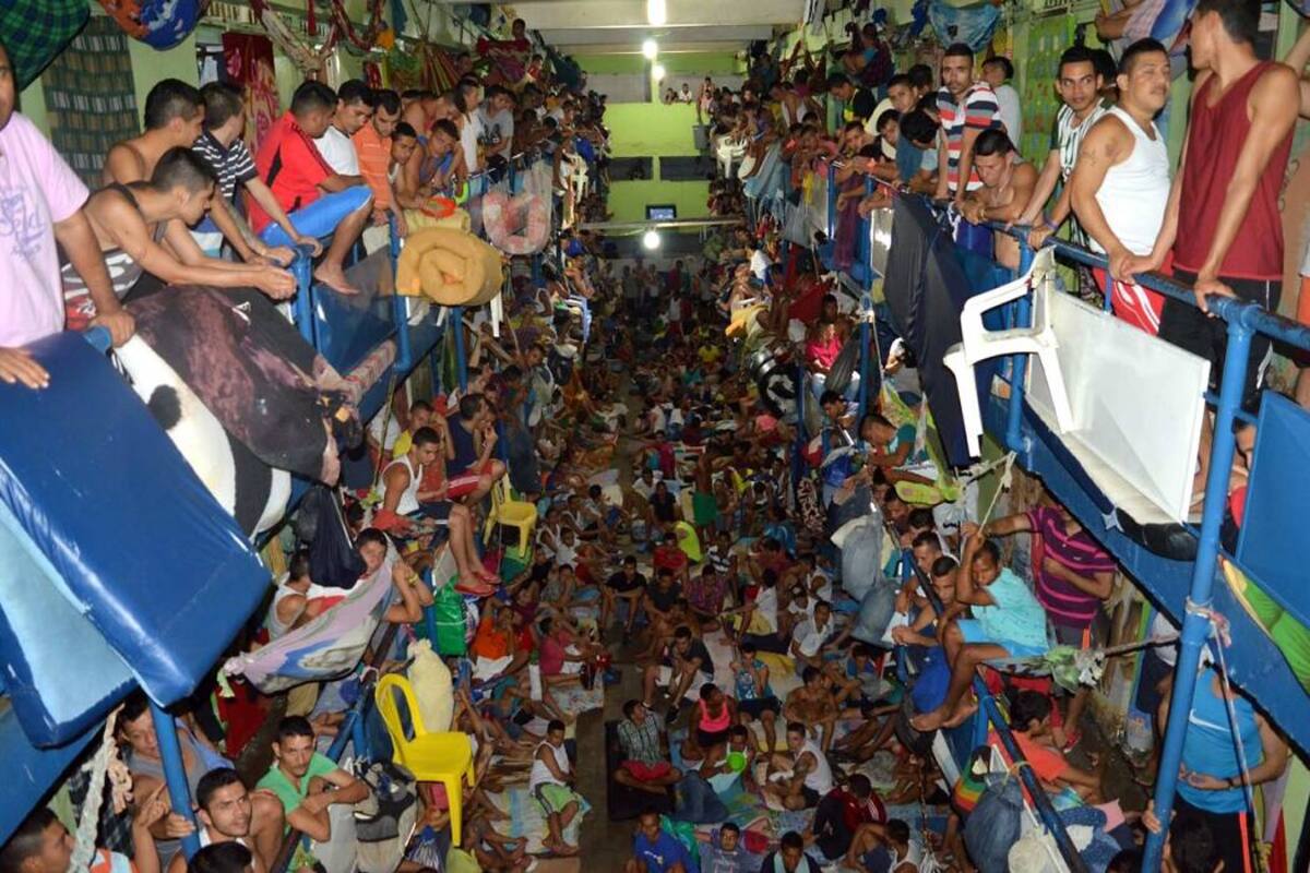 De los más de 3 mil detenidos que hoy se encuentran en la Modelo, un 56 % no han sido condenados y esperan una resolución de sus casos. (Foto: Archivo /VANGUARDIA LIBERAL)