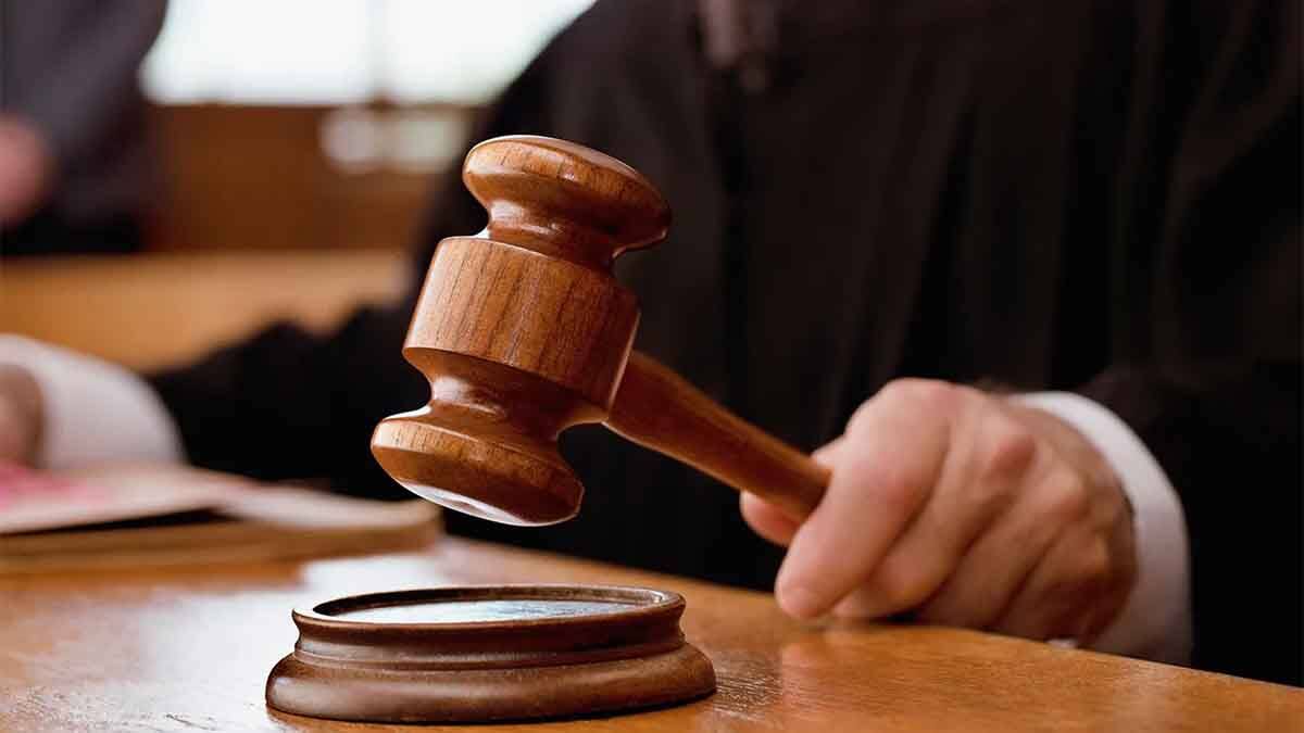 Corjusticia cuestiona a Petro por descalificar decisión judicial en caso UNGRD.