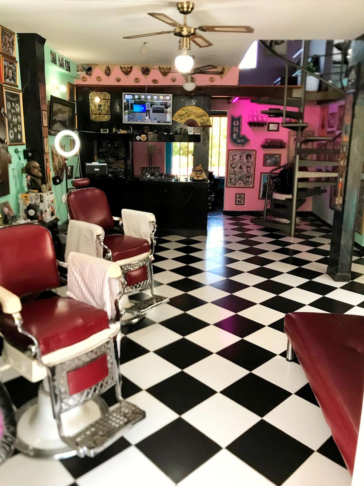 Sailors Club está ubicado en la carrera 45 N° 55 - 62, en Terrazas. Abre sus puertas de lunes a sábado de 10:00 a.m. a 9:00 p.m. (Foto: suministrada/VANGUARDIA).