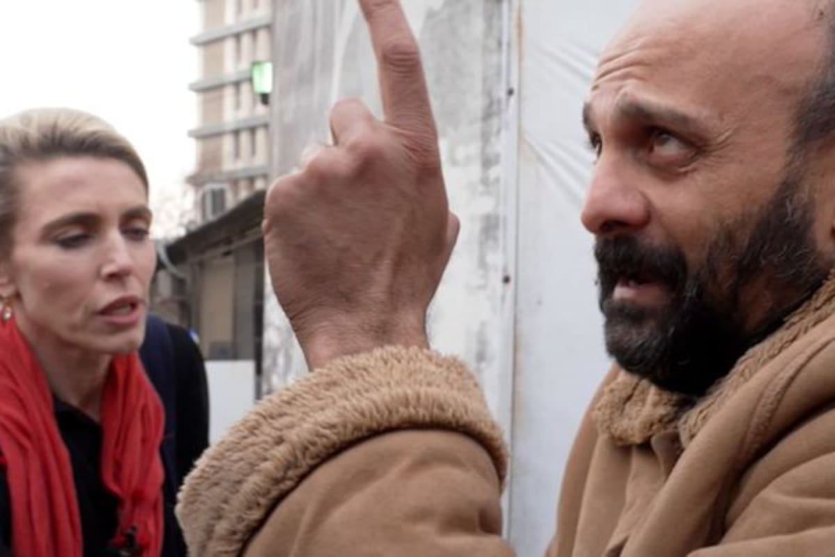Impactante video: Equipo de CNN halló a prisionero abandonado en prisión secreta siria.