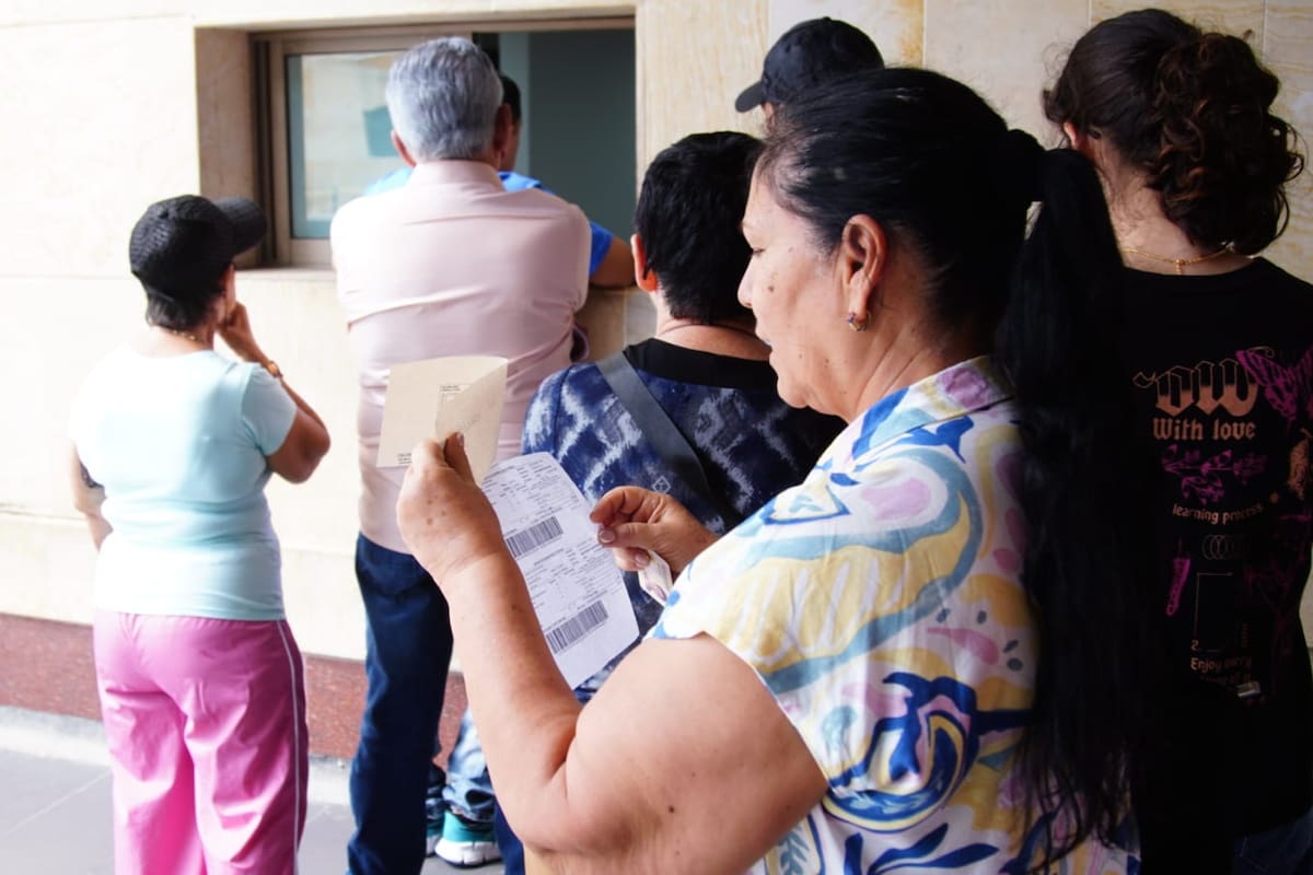 En Bucaramanga, a partir del próximo mes este descuento del 10 % se reduce al 5 %. Bumangueses piden que este 10 % de rebaja se extienda, al menos, hasta febrero. (Foto: archivo / VANGUARDIA)