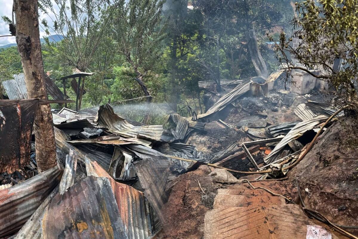 Incendio dejó a tres familias sin casa en Bucaramanga: embarazada resultó herida
Foto: suministrada.