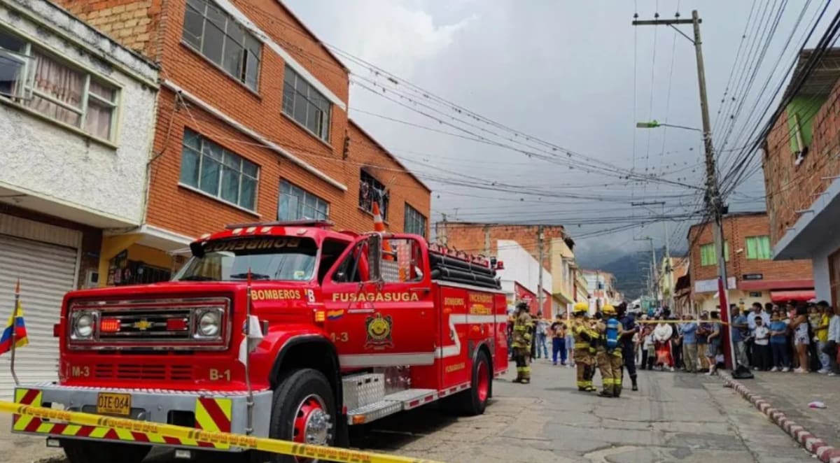 Incendio estructural en Fusagasugá deja una víctima en el barrio Olaya.
Foto: Bomberos de Fusagasugá.