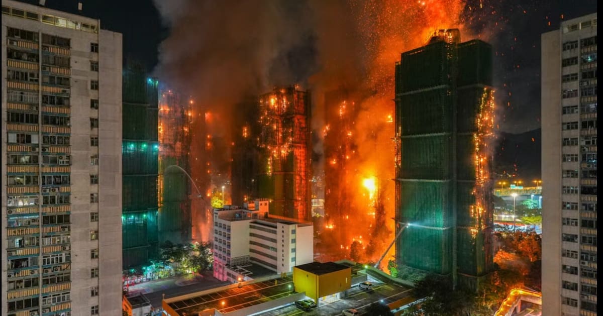 Incendio en el complejo residencial Wang Fuk Court, en el barrio Tai Po de Hong Kong.