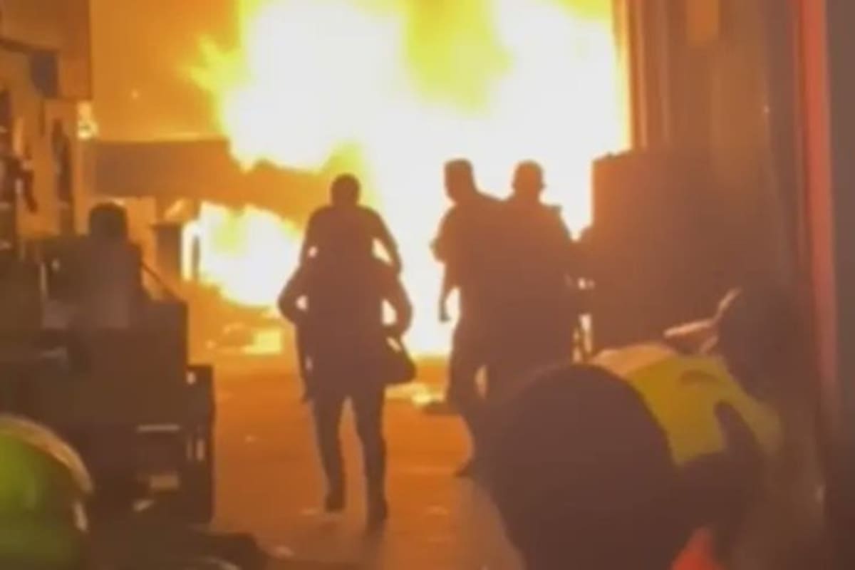 Incendio en fábrica de colchones en Soacha dejó varios afectados.