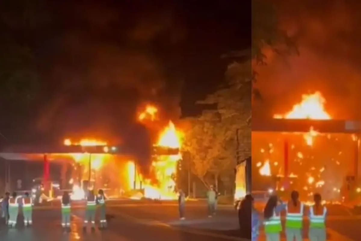 Grave incendio arrasó el Peaje Bicentenario entre Guaduas y Honda