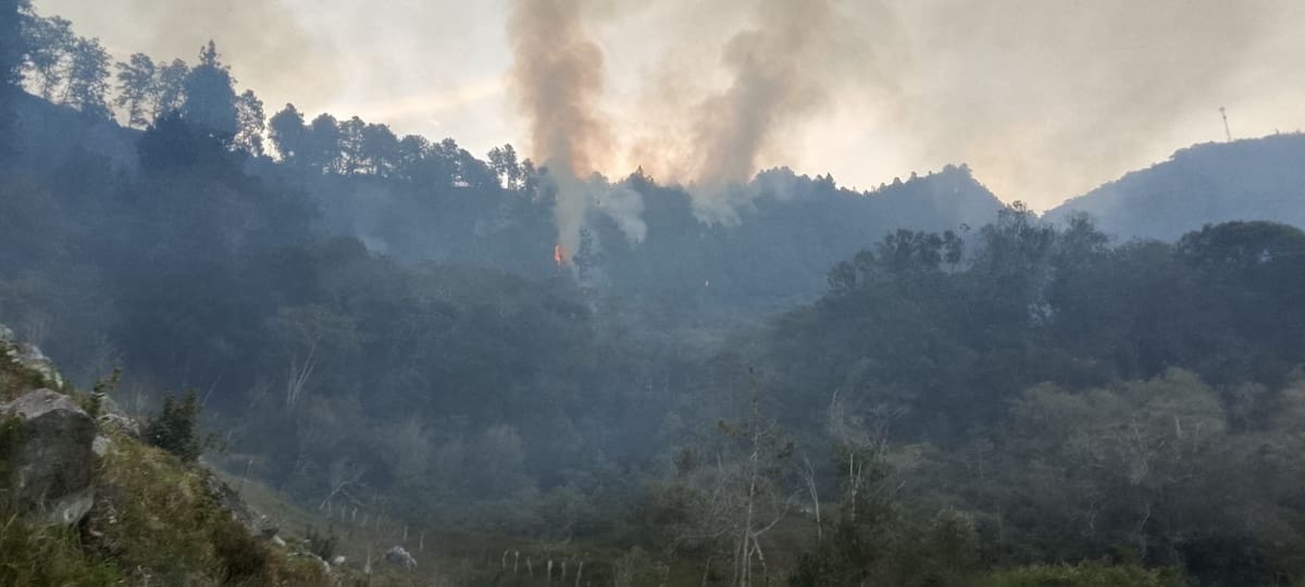 Incendios en Santander: autoridades tratan de contener las llamas en Charta | Suministradas