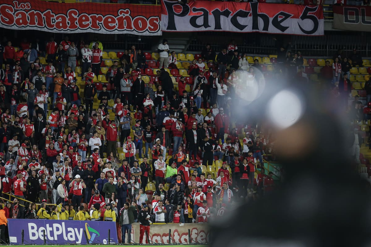 Bogotá. Agosto 22 de 2026. Incidentes en el Estadio Nemesio Camacho el Campín en el partido entre Independiente Santa Fe y América de Cali. (Colprensa - Cristian Bayona).