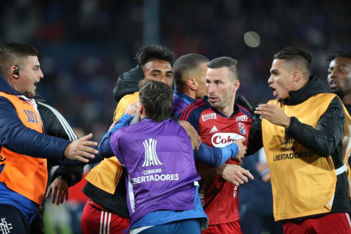 Como el Pereira, Independiente Medellín cayó en los últimos minutos en la Libertadores y en medio de la polémica Gaston Britos / EFE