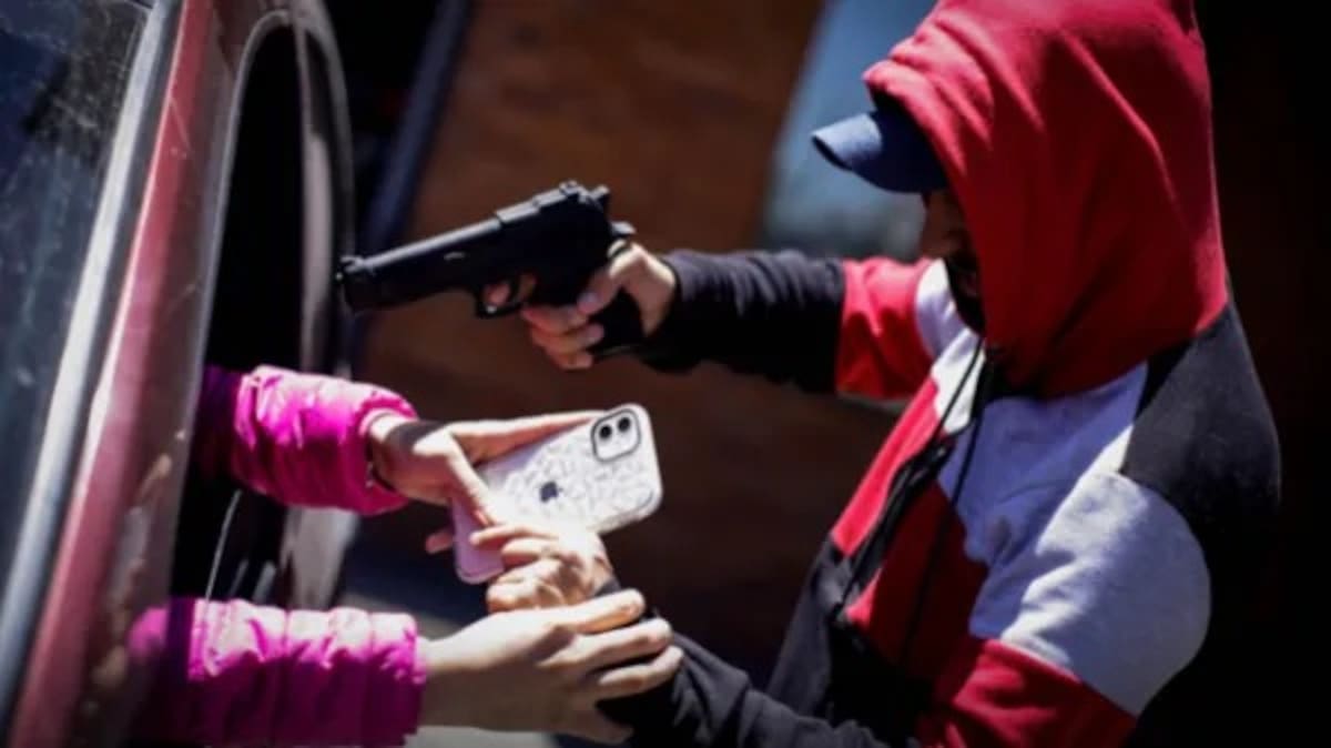 El incremento de la inseguridad en las ciudades marca un derrotero importante en la falta de inversión social por parte del gobierno de Petro. Foto: Colprensa