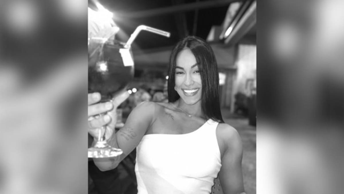 Una joven influencer de 25 años murió en un accidente y su padre no resistió la noticia: falleció horas después.