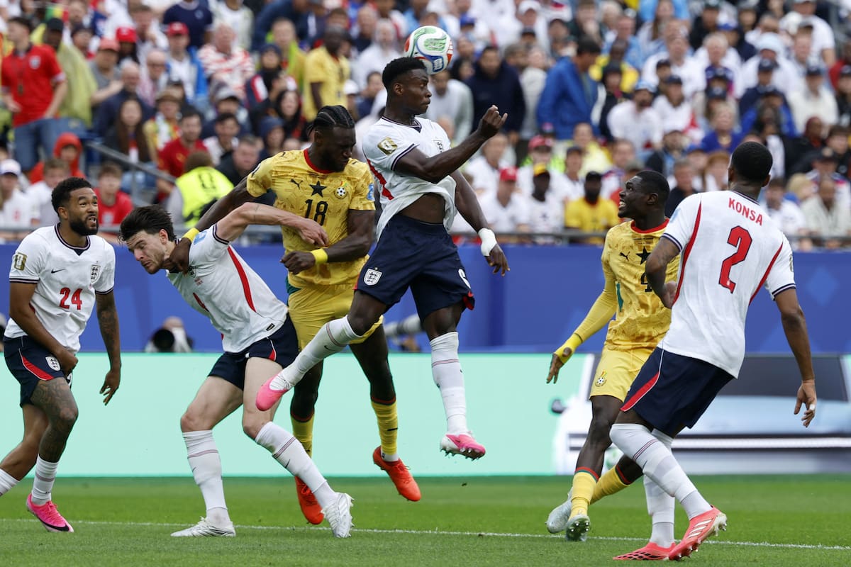 Inglaterra no pudo con la gran defensa de Ghana en el partido por el Grupo L del Mundial. //Foto, EFE: GREG M. COOPER