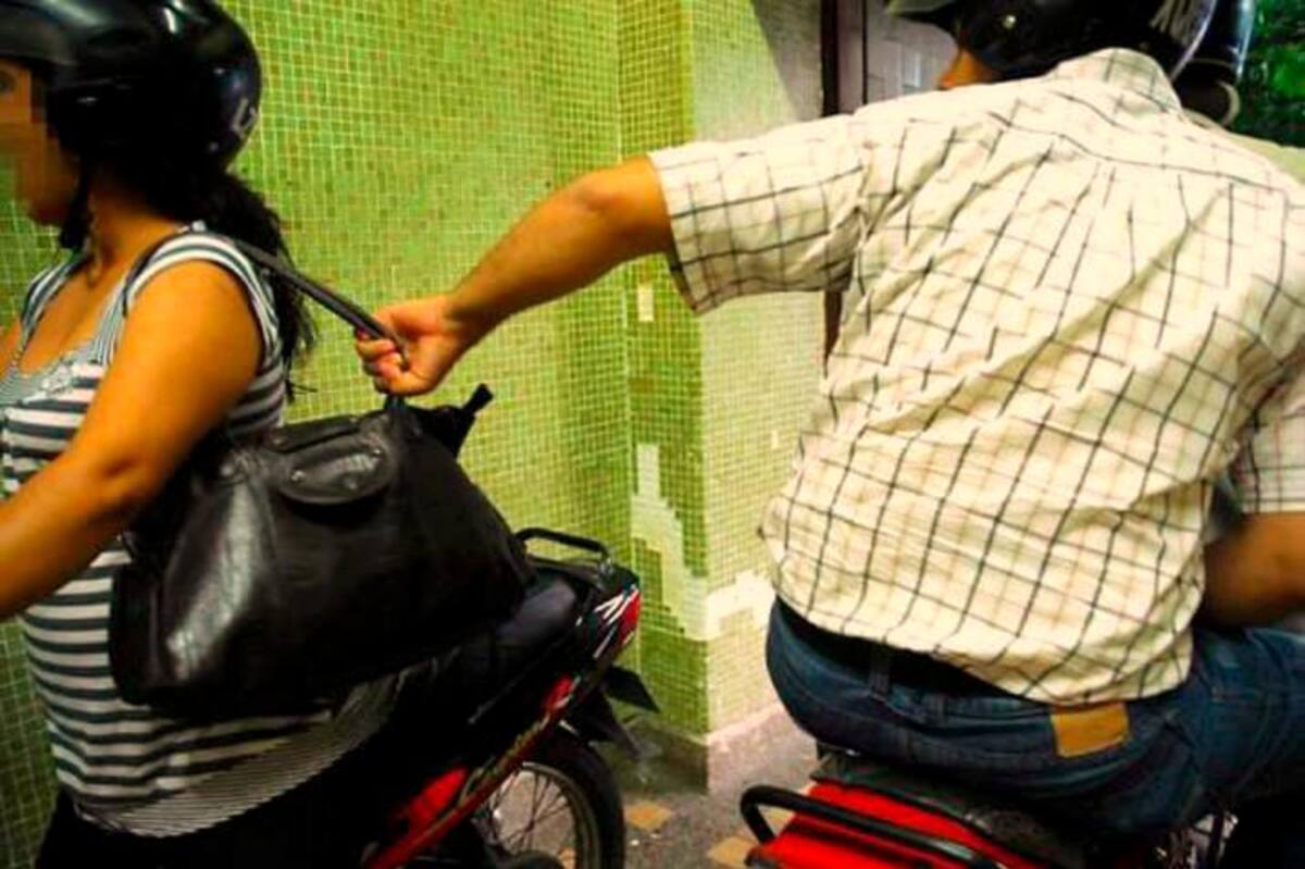 La percepción de inseguridad, que tiene su asidero en los hurtos callejeros, ha influido bastante en los altos niveles de desconfianza que sienten los ciudadanos de a pie en Bucaramanga.