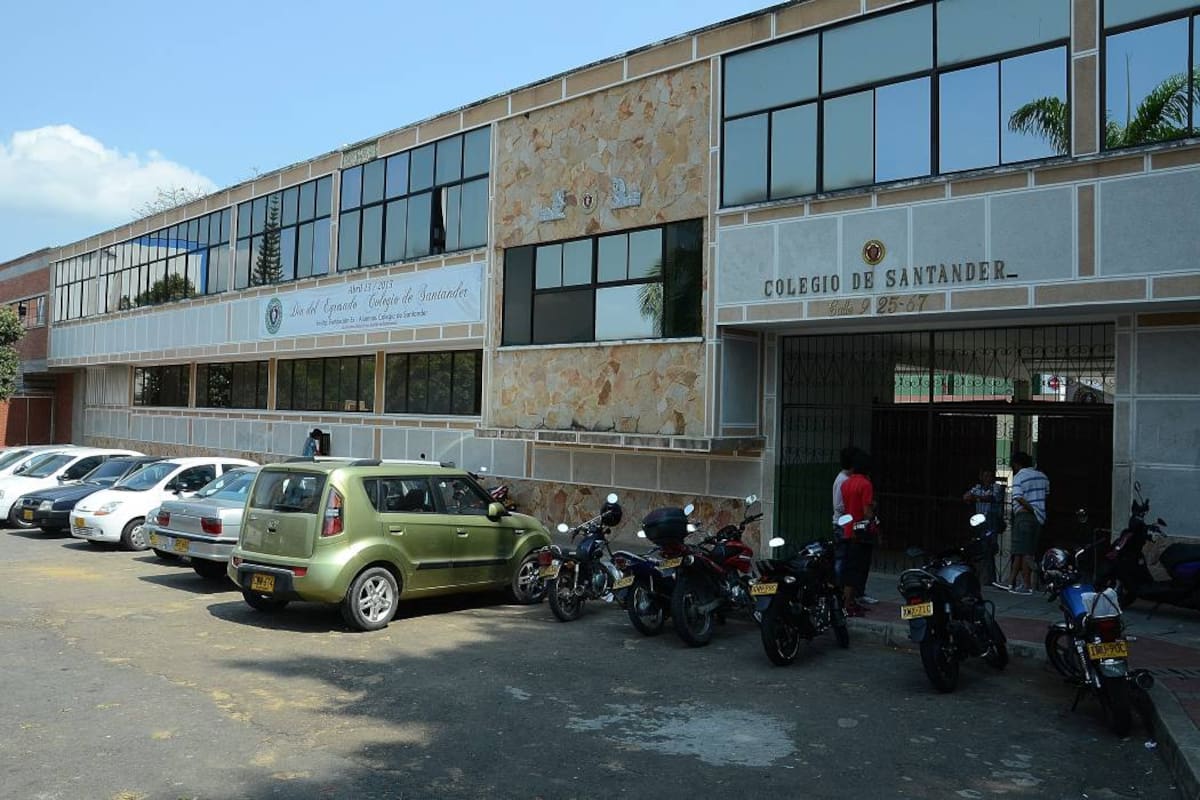 El Colegio de Santander será uno de los que se beneficiará con esta estrategia de seguridad que promueve la Secretaría del Interior de Bucaramanga. (Foto: Archivo / VANGUARDIA LIBERAL)